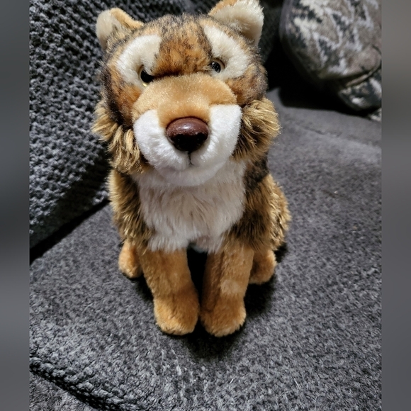 WEBKINZ SIGNATURE ENDANGERED RED WOLF -GANZ RETIRED WKSE3008 - Picture 1 of 12